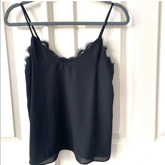 Socialite Black lace camisole - Picture 8 of 10